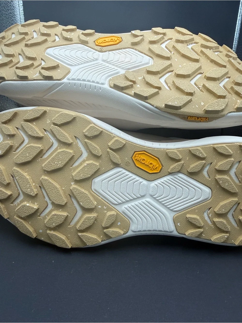 HOKA ONE ONE TRANSPORT CHUKKA GTX WP HIKER BOOTS , WOMEN US 9,5 /EUR 42 NEW